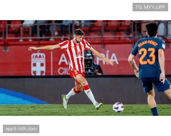 数据分析：阿尔梅里亚0-2巴塞罗那，客队通过控球将对手射门压制在3次以下。